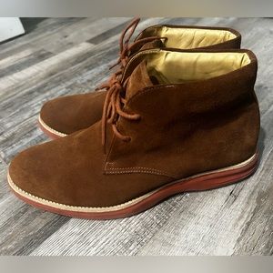 Martin Dingman Brown Suede. Size 9.5. Great Condition